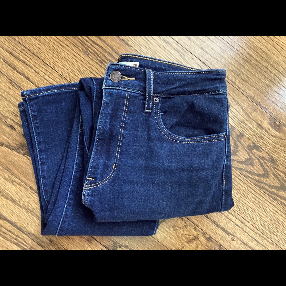 Levi’s 721 high rise skinny ankle size 28